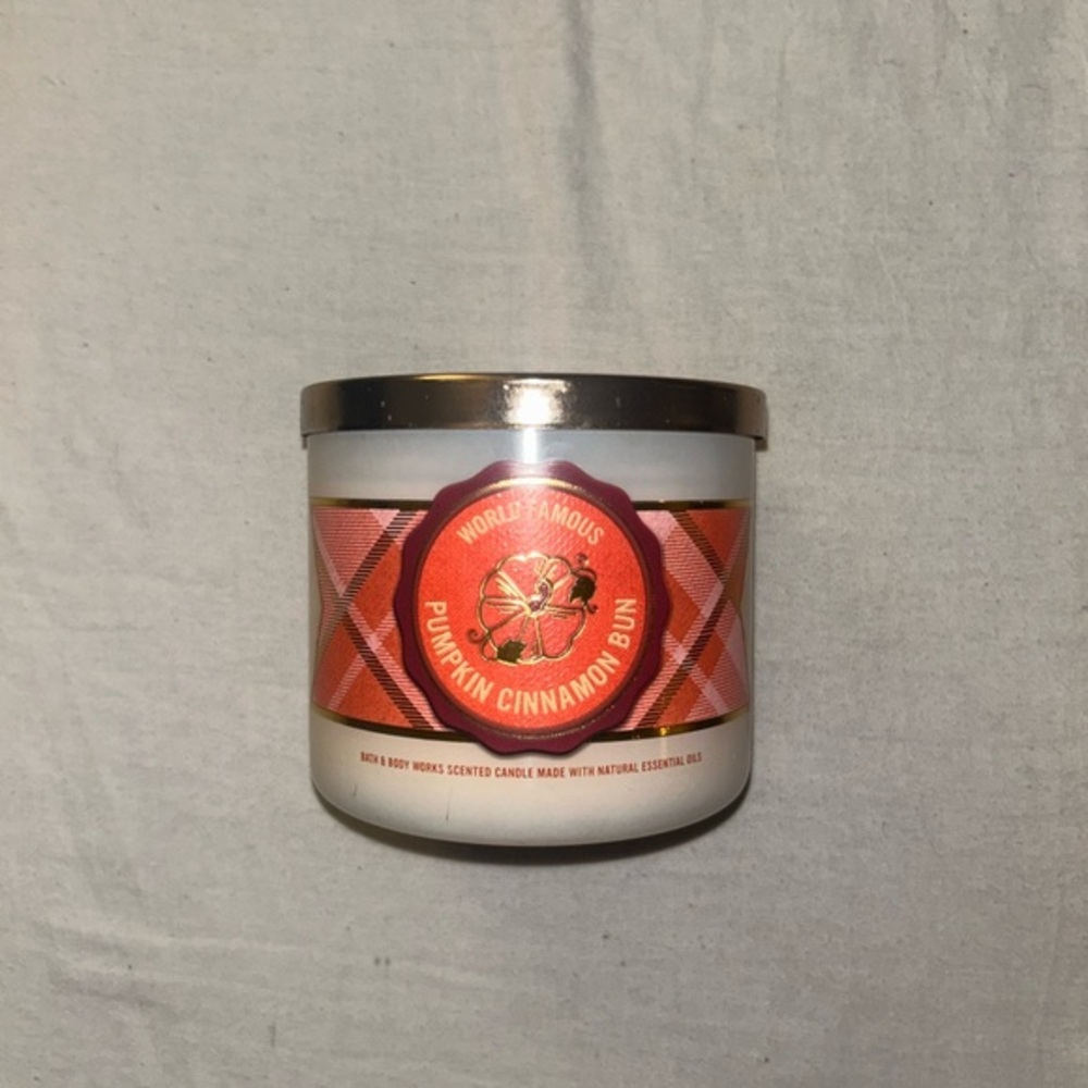 Bath & Body Works White and Orange Candle Geometric Design